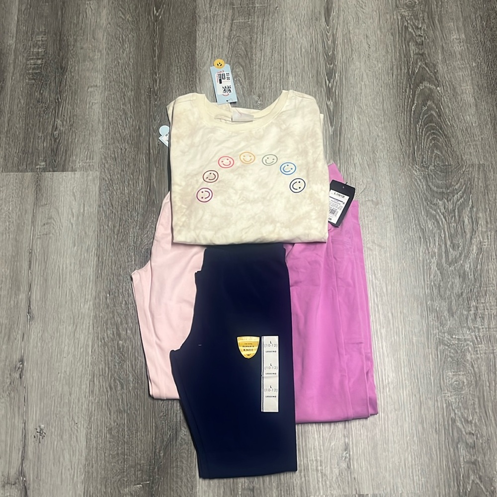 NWT 4pc bundle